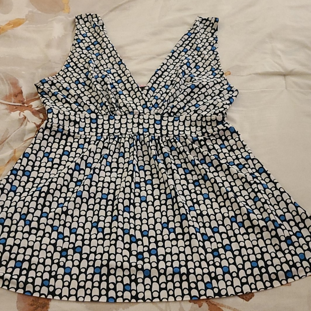 Body Central Black, White & Blue V-Neck Empire Waist Camisole